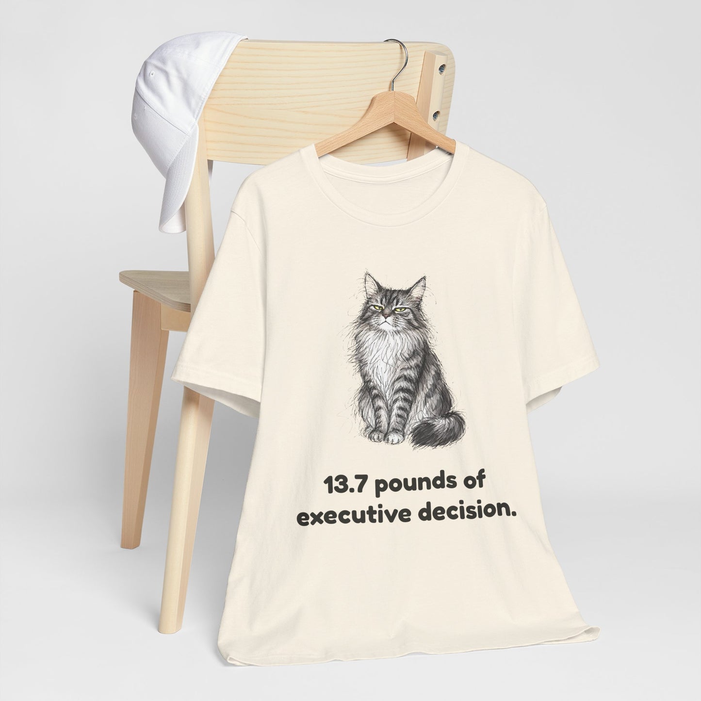 13.7 Pounds of Executive Decision — Funny Maine Coon T-Shirt
