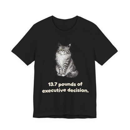 13.7 Pounds of Executive Decision — Funny Maine Coon T-Shirt